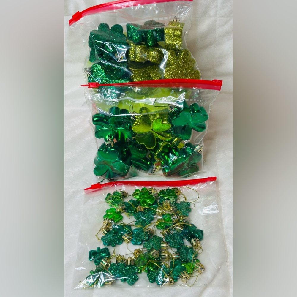 Lot of 45 St. Patrick’s Day☘️ Irish Pride Mixed Sizes & Color Shamrock Ornaments